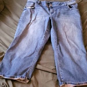 Size 18 Capri jeans